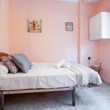 Apartment 2 Bedroom Beautiful In Torre Del Mar